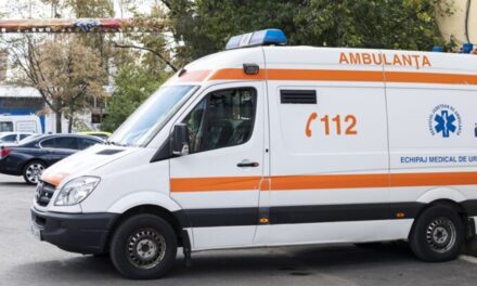 Sărbători cu probleme. Peste 300 de tulceni au sunat la Ambulanţă în minivacanţă