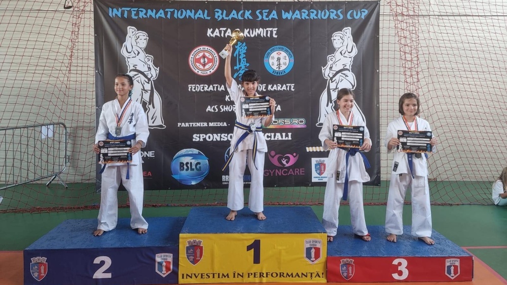 Peste 40 de medalii obţinute de karatiştii tulceni la „International Black Sea Warriors Cup” şi Turneul Naţional de Kata