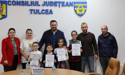 Micii agricultori tulceni, premiaţi de Consiliul Judeţean Tulcea