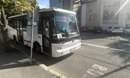 Se scumpesc biletele de autobuz în municipiu. Amenzile vor fi duble