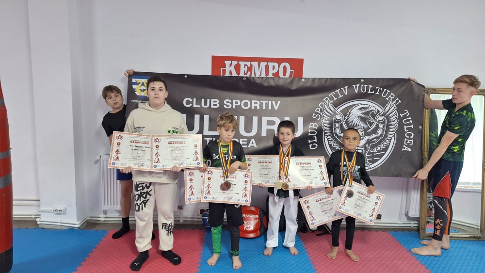 Sportivii Clubului Vulturu Tulcea, pe podium la Campionatul Naţional de Grappling