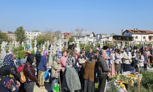 Fără maşini în cimitire de Paştele Blajinilor