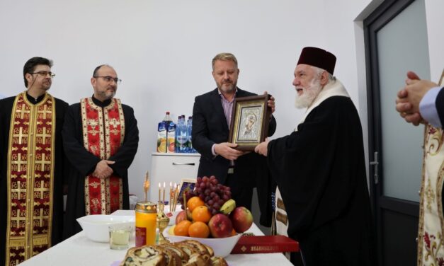 Secţiile de Pneumologie şi Boli Infecţioase inaugurate oficial. Managerul SJU Tudor Năstăsescu: „Aşa se face lucrarea binelui”