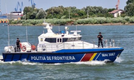 Accident naval pe Dunăre: nouă persoane au scăpat nevătămate