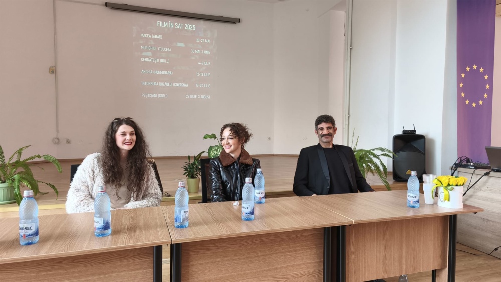 Actorul Toma Cuzin: „Cred că vom face seri de film şi la oraşe, inclusiv în Tulcea”