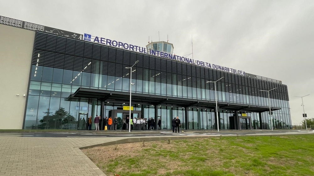 Aeroportul „Delta Dunării” vrea să cumpere servicii de asistenţă juridică: instituţia este implicată în două litigii