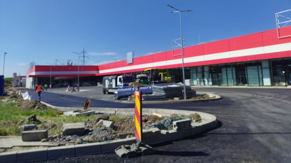 O nouă destinaţie de shopping: Tulcea Retail Park îşi deschide porţile luna aceasta