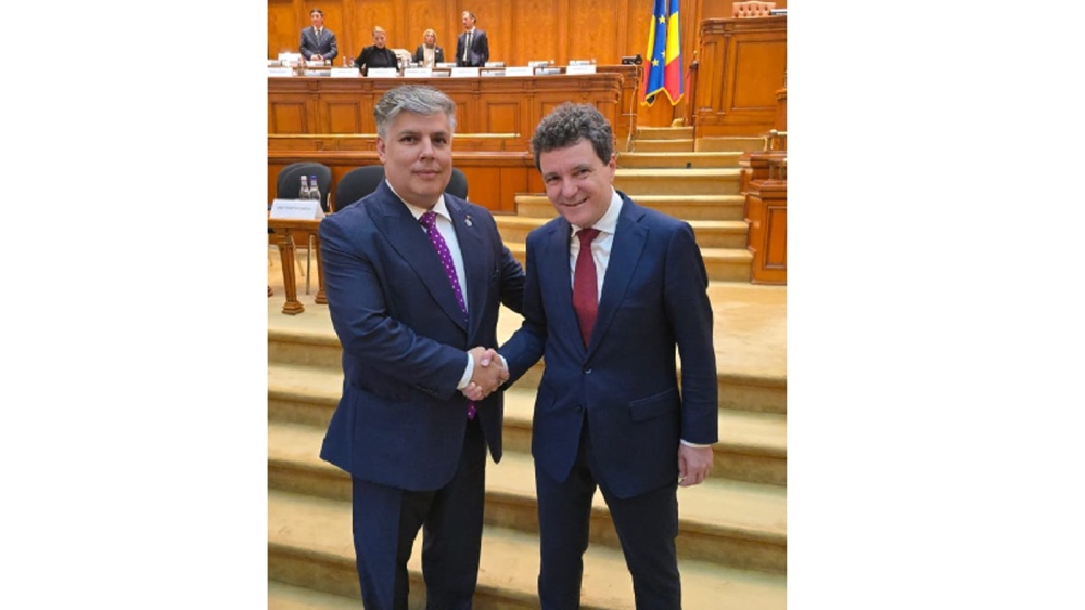Senatorul Ionel Carp: „Depunerea jurământului de către Preşedintele Nicuşor Dan marchează începutul unei etape de maturitate şi responsabilitate pentru România”