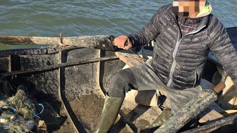 Braconieri prinşi în flagrant