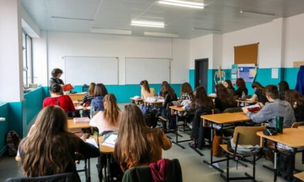 Admitere la liceu în Tulcea: 1.166 de locuri în clasa a IX-a şi 336 de locuri la învăţământul profesional