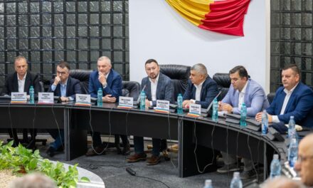 Ministrul Mediului, Mircea Fechet: „Va trebui să găsim o formulă de echilibru între toate activităţile care se desfăşoară deja în Deltă”
