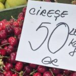 Primele cireşe au apărut în pieţele din municipiu. Sunt din Grecia şi se vând cu 45-50 de lei kilogramul