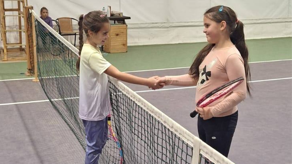 Primul turneu de tenis pentru copii, organizat mâine la Tulcea