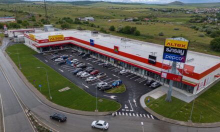 Tulcea Retail Park îşi deschide azi porţile pentru clienţi