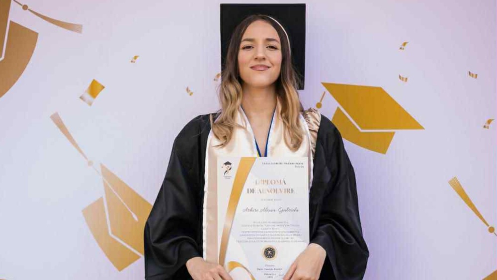 Alexia Arhire: „Mi-am dorit foarte tare să iau o notă mare la Bac, deşi nu aveam nevoie pentru admiterea la facultate”