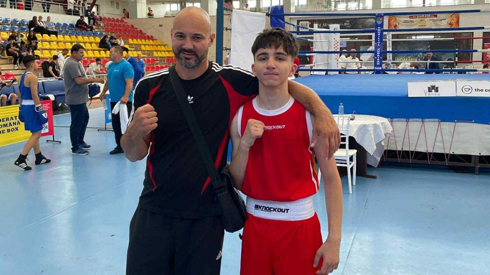 Cosmin Ene de la CSM Danubiu, medalia de aur la Cupa României de Box Cadeţi