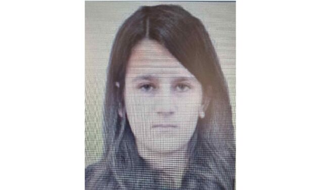 Minoră de 17 ani din municipiu, dată dispărută