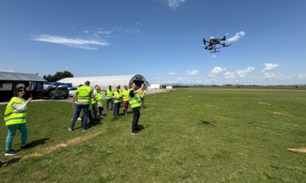 Două drone pentru detectarea poluanţilor din aer, la Tulcea
