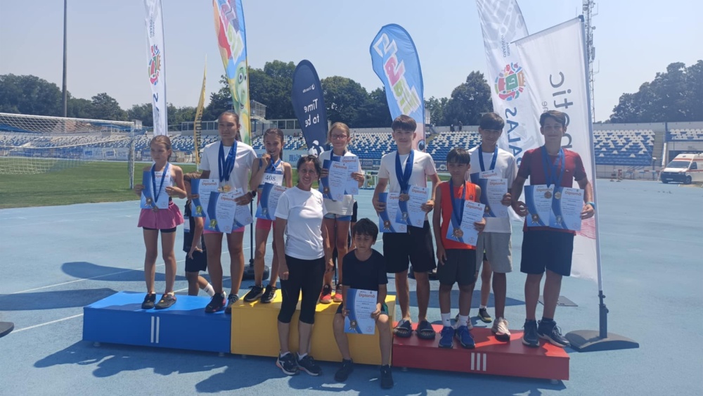 Atleţii CSM Danubiu Tulcea, 12 medalii la Cupa Atletis Junior 2025