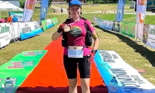Ultramaratonista Diana Cristiana Nicolaescu, bronz la Campionatul Naţional de Alergare Montană Masters