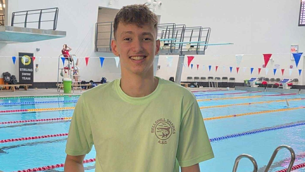 Înotătorul tulcean Alexandru Vasilyos, locul cinci la 1.500 m crawl în Scoţia