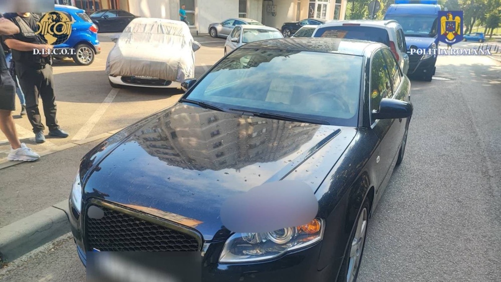 Metoda „lover boy” la Tulcea: Cinci persoane arestate preventiv într-un dosar de trafic de persoane şi proxenetism