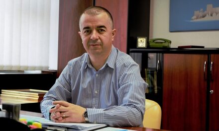 Primarul Ştefan Ilie, despre împrumutul de 60 de milioane de lei: „Nu putem să renunţăm la aceste finanţări nerambursabile”