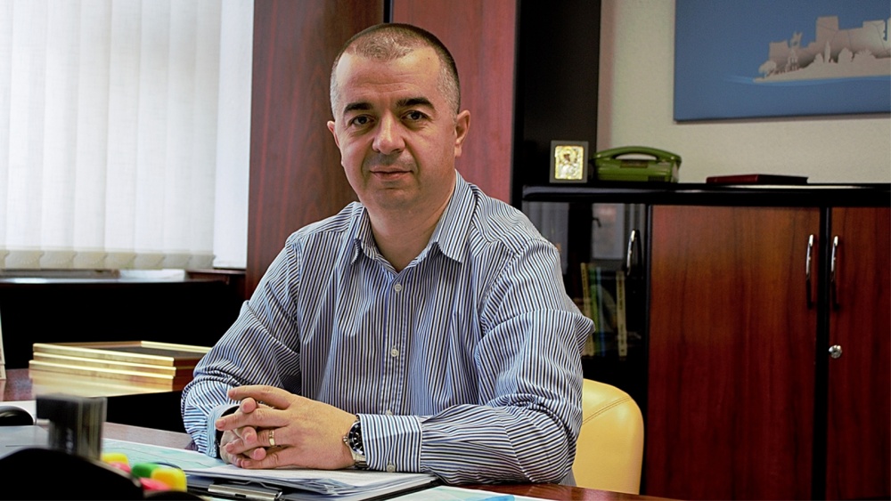 Primarul Ştefan Ilie, despre împrumutul de 60 de milioane de lei: „Nu putem să renunţăm la aceste finanţări nerambursabile”