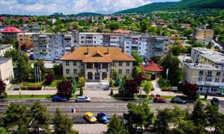 Probleme cu furnizarea apei la Babadag, din cauza caniculei şi scăderii debitului din puţuri