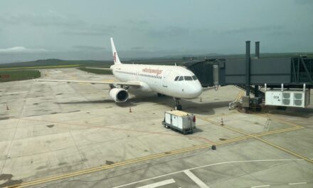 Aeroportul Delta Dunării aşteaptă sosirea a 61 de aeronave, luna aceasta
