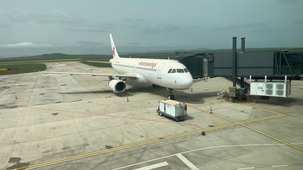 Aeroportul Delta Dunării aşteaptă sosirea a 61 de aeronave, luna aceasta