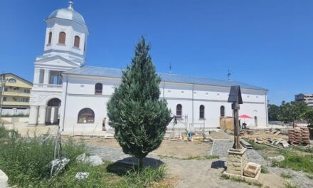 Apel la donaţii pentru restaurarea celei mai vechi biserici din Tulcea, „Buna Vestire”