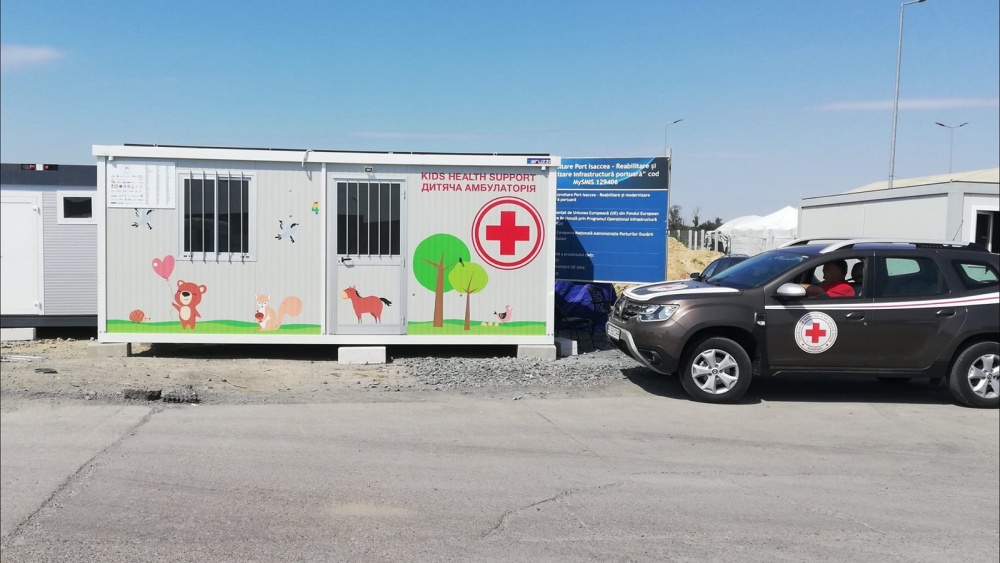 Container medical amplasat în zona Lacului Ciuperca