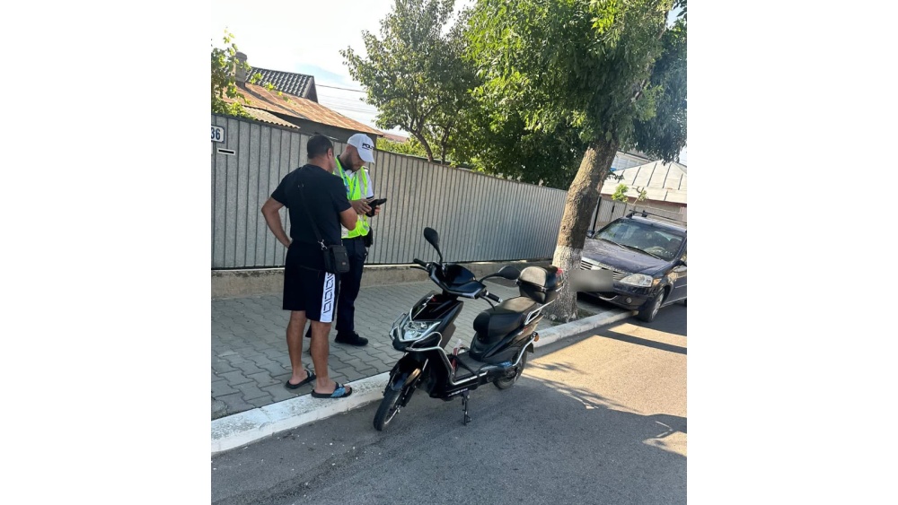 Roadpol la Tulcea: pietonii, bicicliştii şi conducătorii de trotinete, în vizorul poliţiştilor