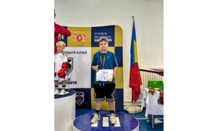 Pugilista Mălina Iarnuţac: „Nu trebuie să-ţi fie frică de adversarul din faţa ta, talentul şi disciplina bat experienţa”