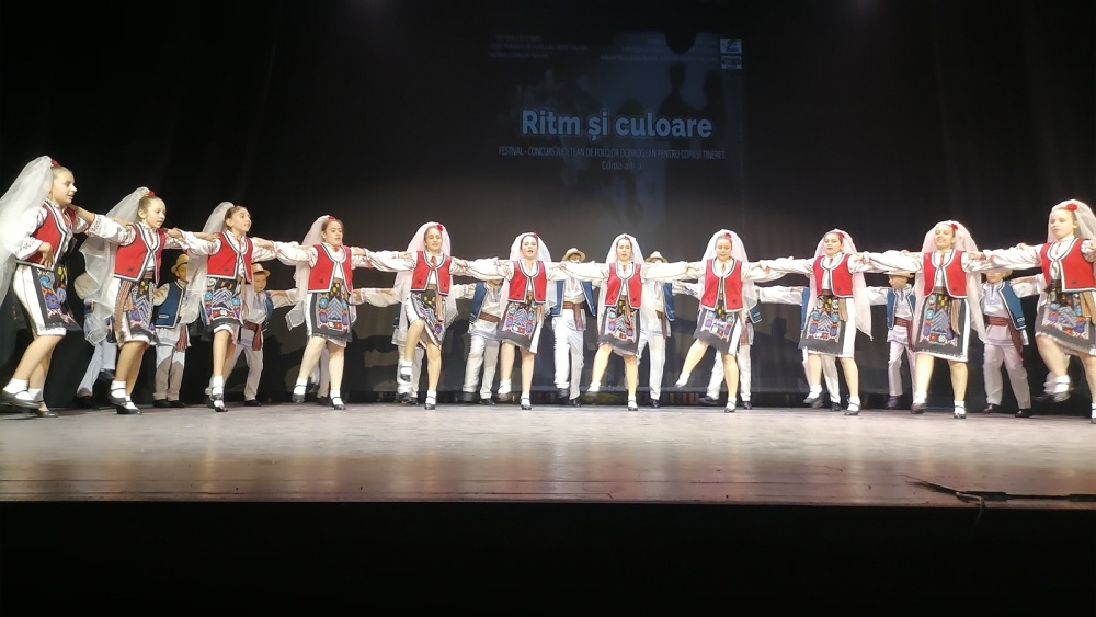 Festivalul Internaţional de Folclor „Ritm şi culoare”, în acest weekend, la Tulcea