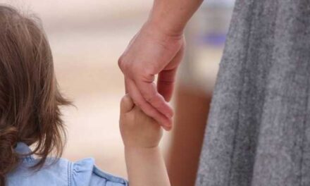 Copiii nimănui din Tulcea: peste 600 abandonaţi, doar cinci familii doritoare