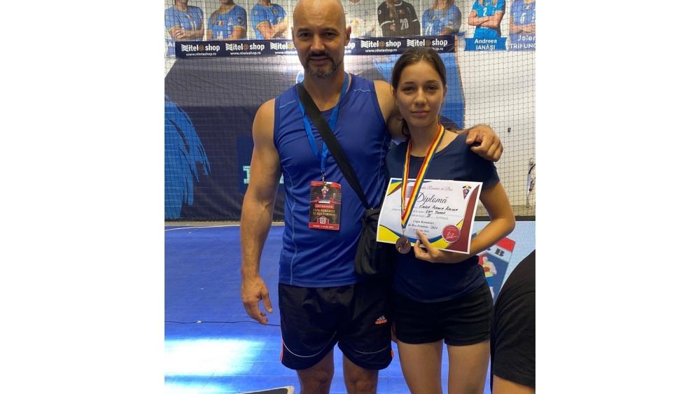 Pugilista Alessia Raluca Firică: „A fost suficient un prim antrenament ca să-mi dau seama că acest sport mă defineşte”