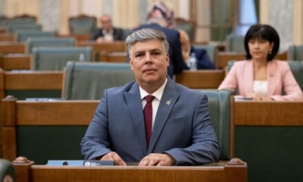 Senatorul Ionel Carp: „Tulcea are nevoie de soluţii concrete pentru a proteja accesul copiilor la educaţie în noul an şcolar”