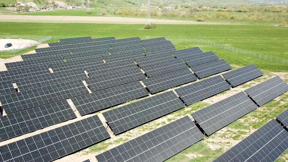 Tulcenii, invitaţi să-şi spună părerea despre proiectul parcului fotovoltaic de pe strada Taberei
