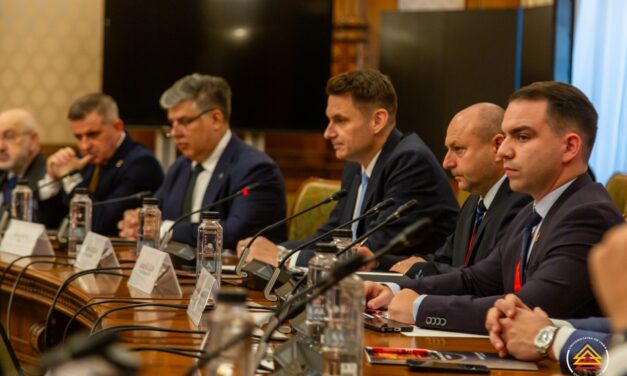 Senatorul de Tulcea Ionel Carp a susținut o cuvântare în cadrul deschiderii Universității de Vară  „Izvoru Mureșului” – Ediția XXII