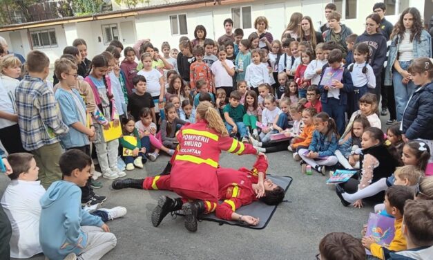 ISU „Delta” Tulcea marchează Ziua Reducerii Riscului de Dezastre cu porţile deschise
