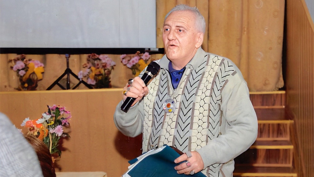 Lebewohl, Herr Professor Aurel Enică! (Adio, domnul profesor Aurel Enică!)
