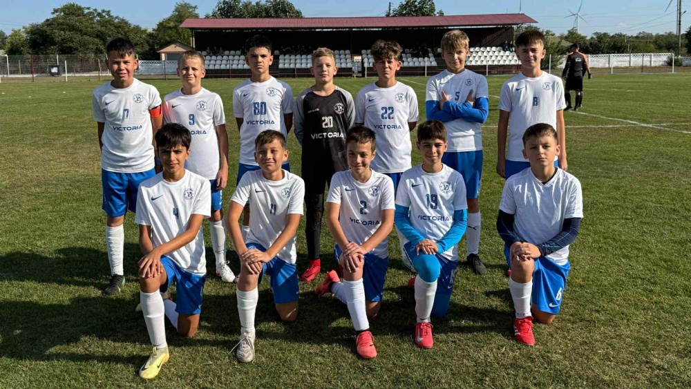 Weekend plin de fotbal pentru Victoria Delta Tulcea: trofeu la Buzău şi victorii pe linie în campionatele judeţene