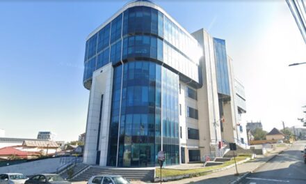 Judecătorii Tribunalului şi Judecătoriei Tulcea îşi reiau, astăzi, activitatea