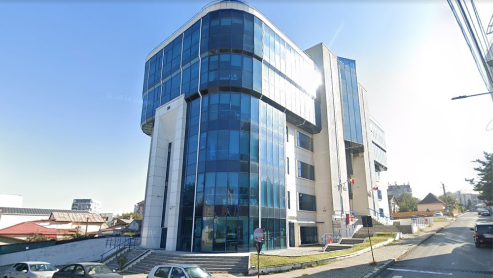 Judecătorii Tribunalului şi Judecătoriei Tulcea îşi reiau, astăzi, activitatea