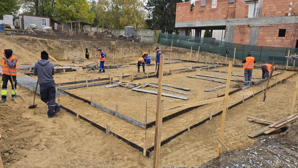 Lucrările la „Centrul de zi de asistenţă şi recuperare pentru persoane vârstnice” din Tulcea avansează conform graficului