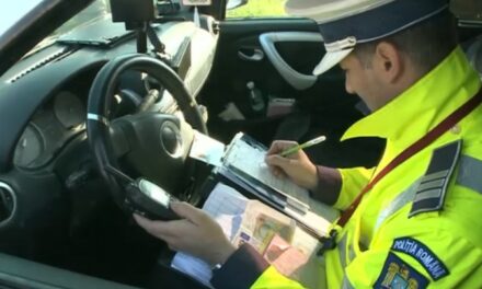 Permis suspendat pentru 300 de zile pentru un şofer tulcean depistat cu o viteză de 167 km/h în Cataloi. Era băut şi a refuzat să oprească la semnal