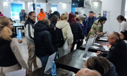 Peste 200 de tulceni şi-au găsit un job la Bursa Locurilor de Muncă