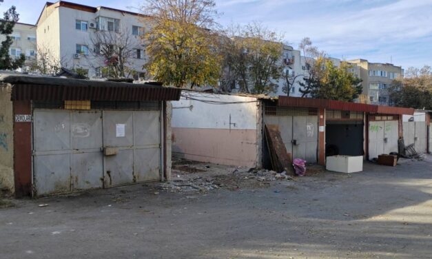 Primăria Tulcea demolează 85 de garaje pentru o parcare nouă în zona Spitalului